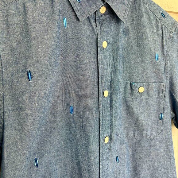 Tommy Hilfiger Chambray Surfboard Shirt Size S - Picture 9 of 13